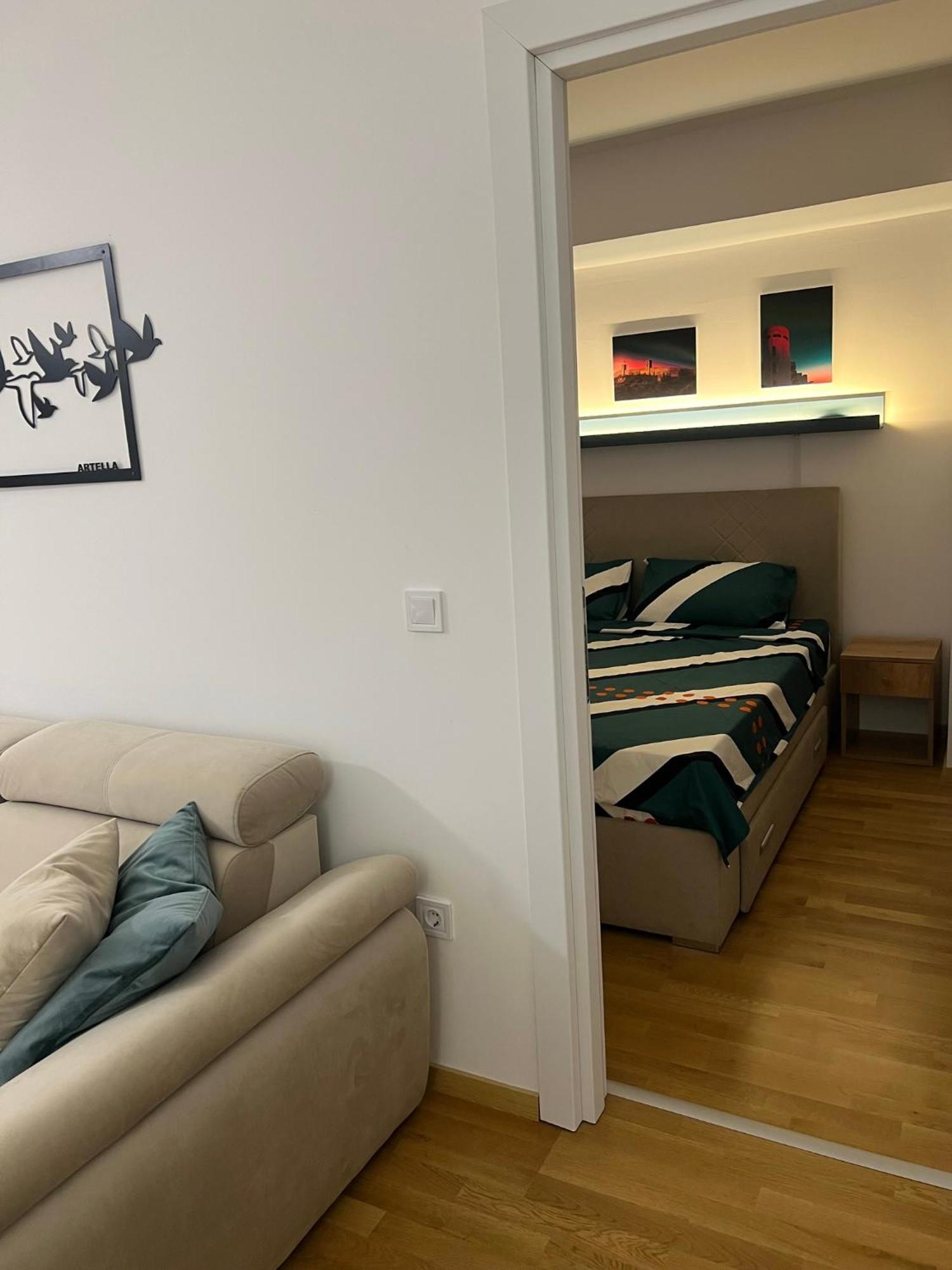Apartman Corner Penthouse In The Center Of Szkopje