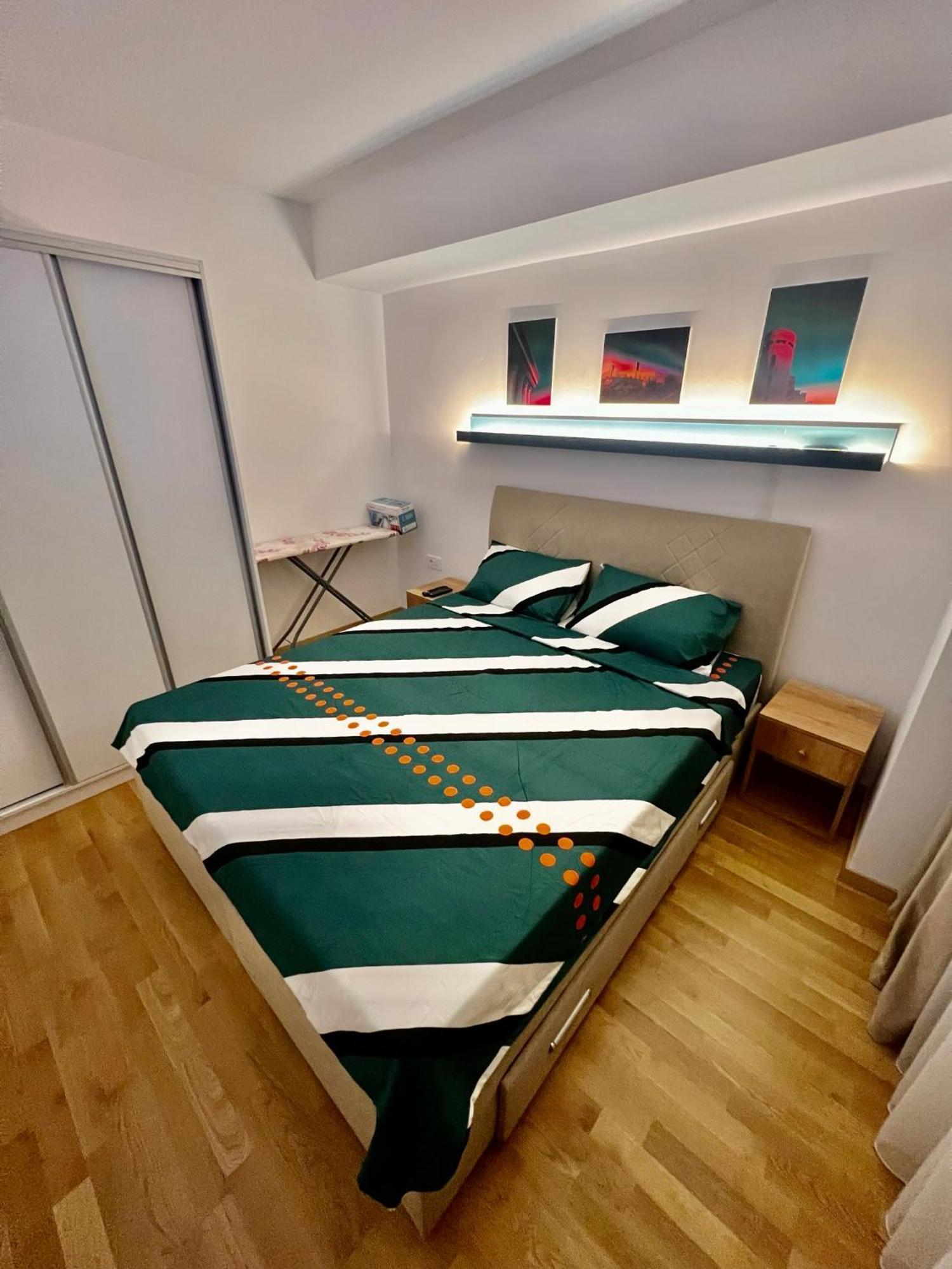 Corner Penthouse In The Center Of Apartman Szkopje