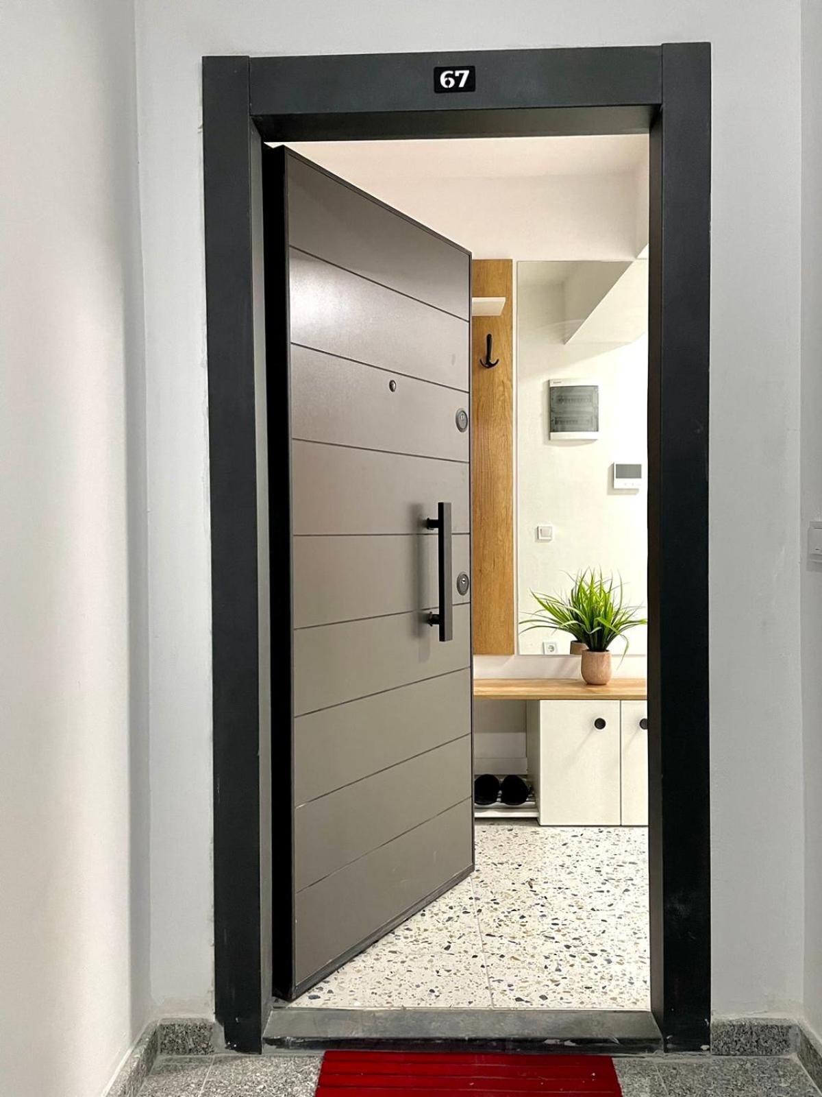 Corner Penthouse In The Center Of Apartman Szkopje
